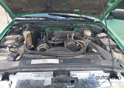 2003 Chevrolet S-10 z USA, uszkodzony, nr VIN 1GCCS14X838251553